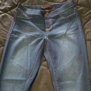 No Boundaries Jeggings